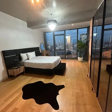 公寓 Lavish 40 Floor Skyviwe Ist 伊斯坦布尔