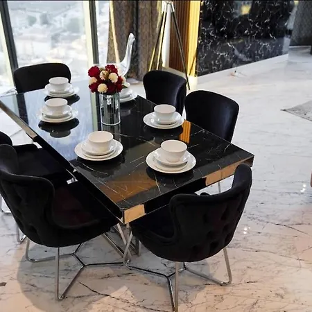 Apartment Lavish 40 Floor Skyviwe Ist